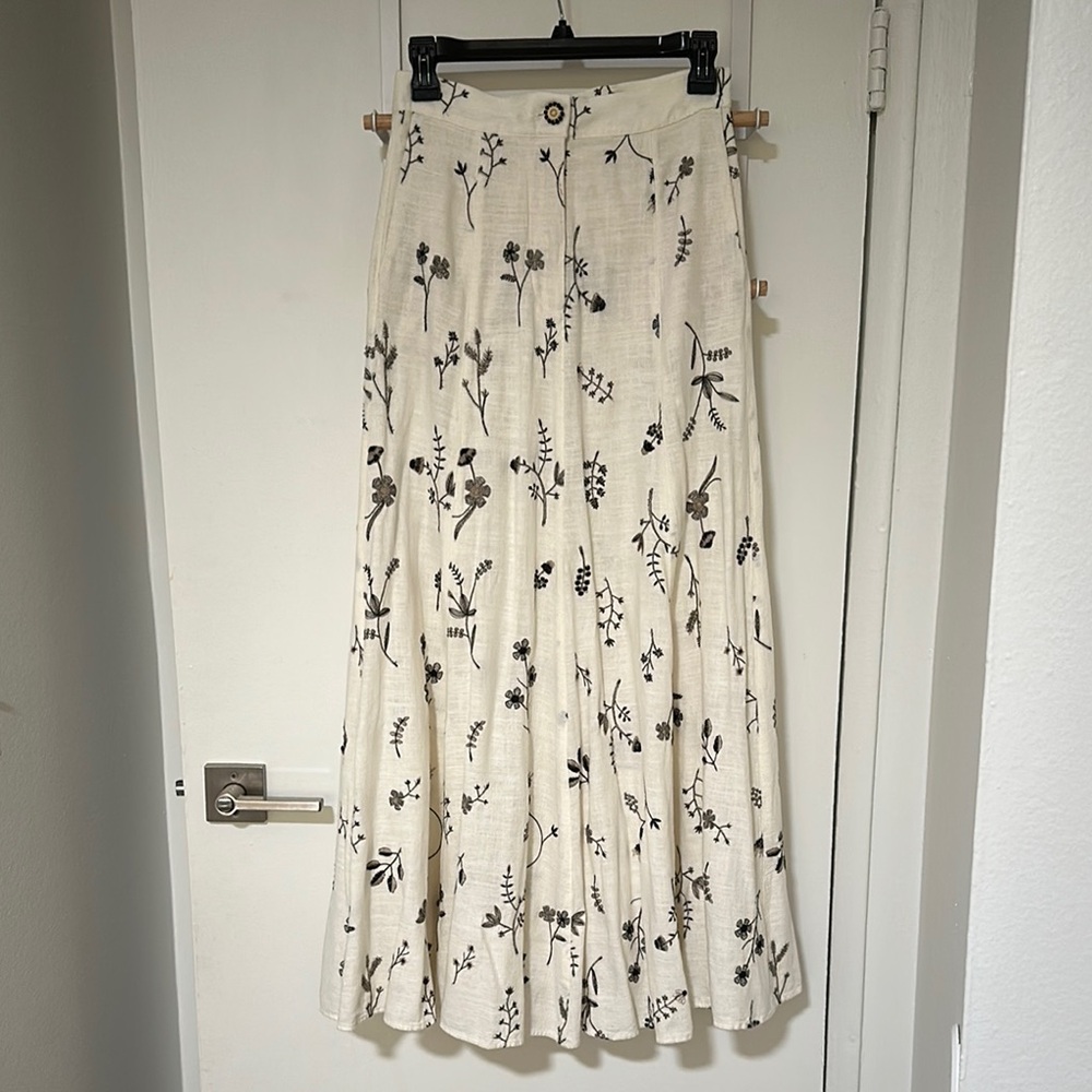 Zara Cream and Black Maxi A-Line Skirt